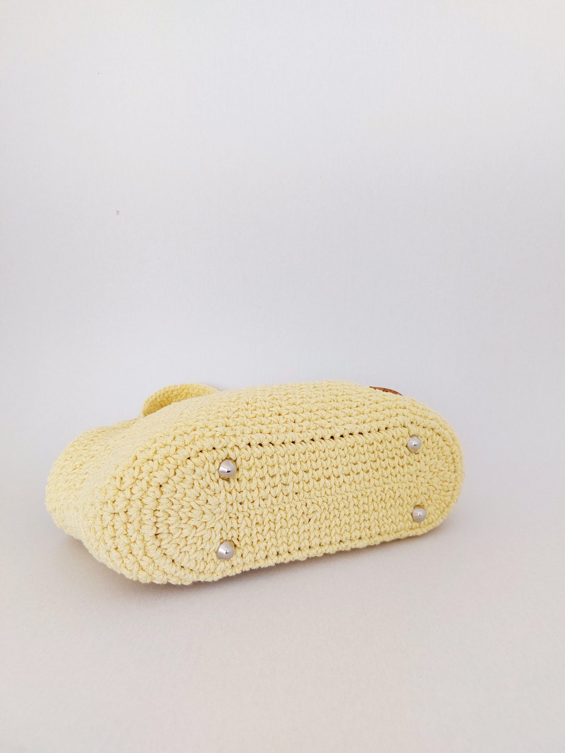 SWEETIE – kézzel horgolt közepes táska - Image 10