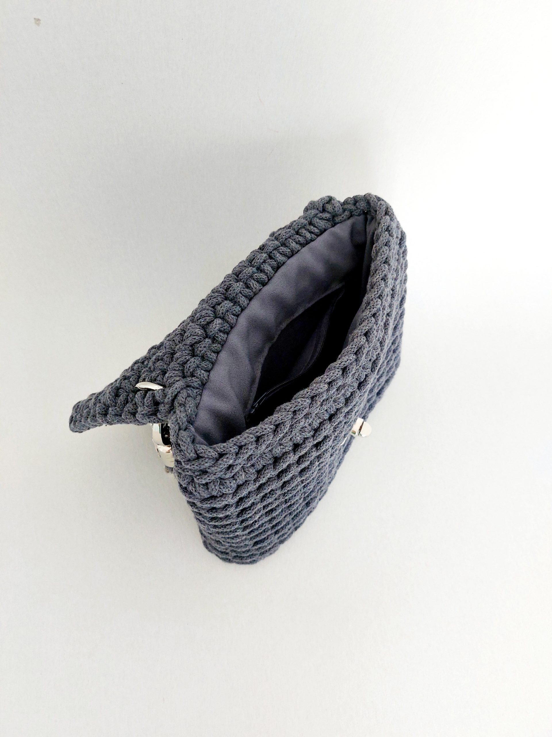 HANNA – elegáns, kézzel horgolt mini alkalmi táska - Image 7